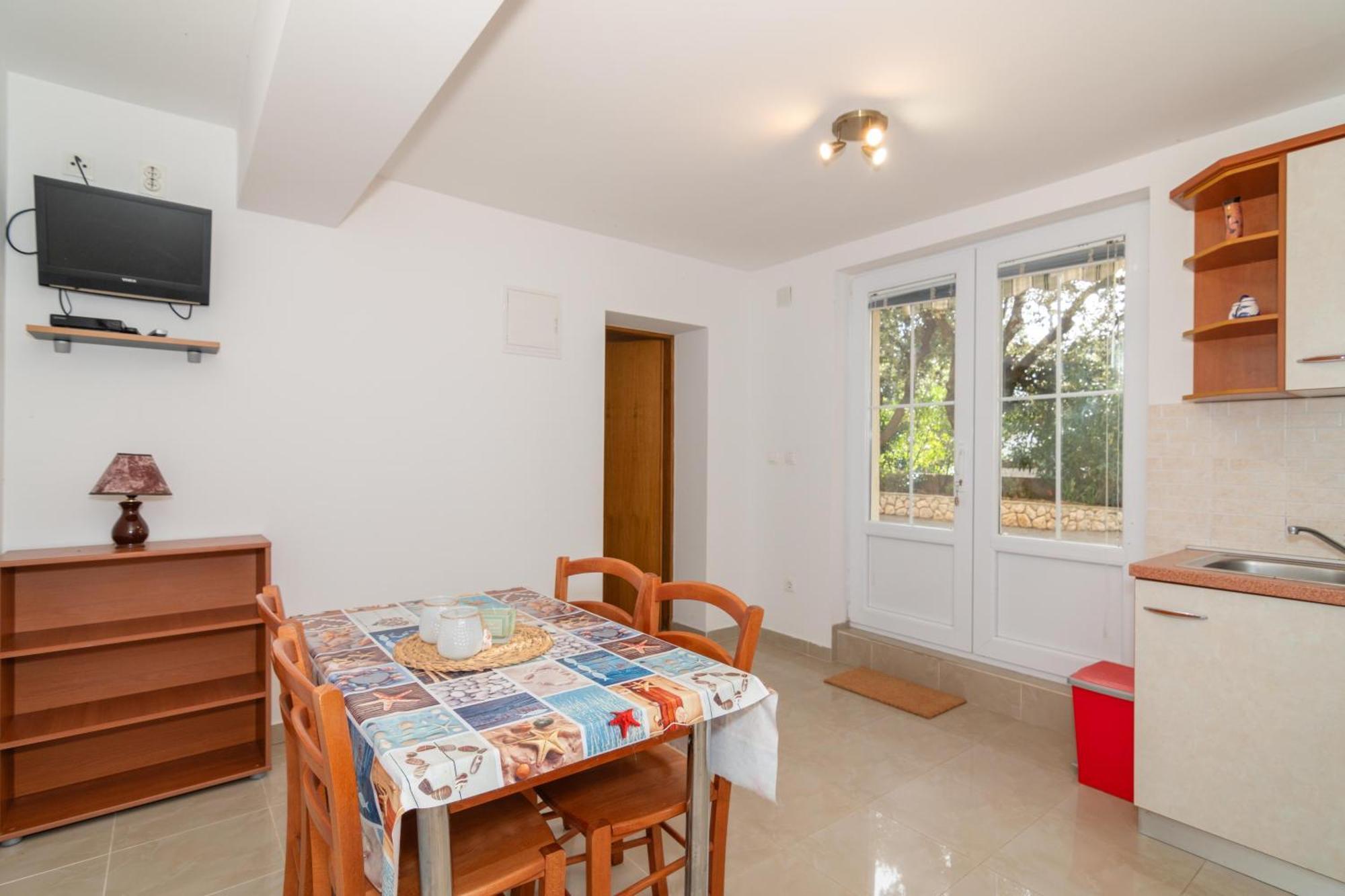 Apartments With A Parking Space Mandre, Pag - 18748 Колан Экстерьер фото